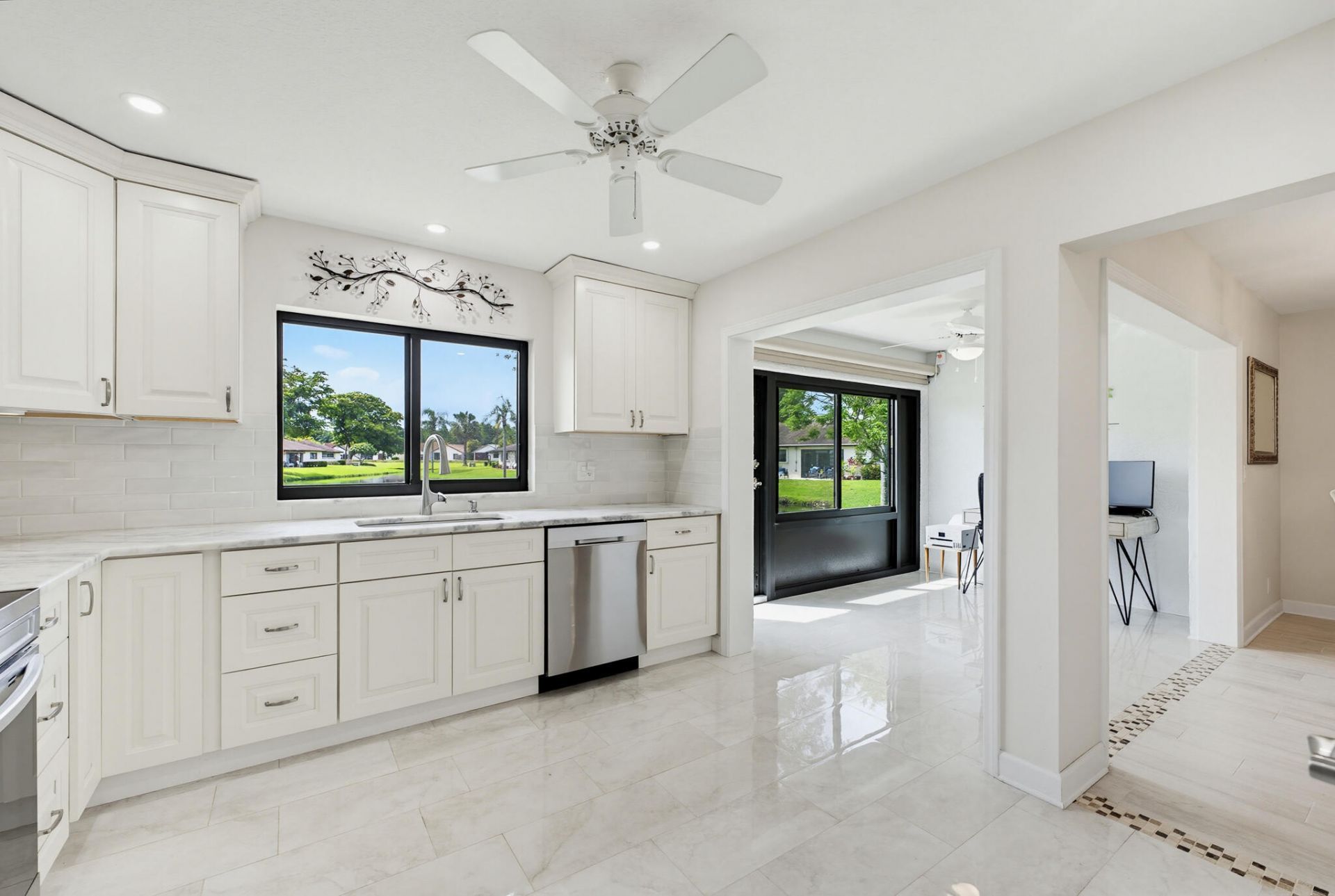 4854 Equestrian Circle, Unit Apt B, Boynton Beach, FL 33436 Photo