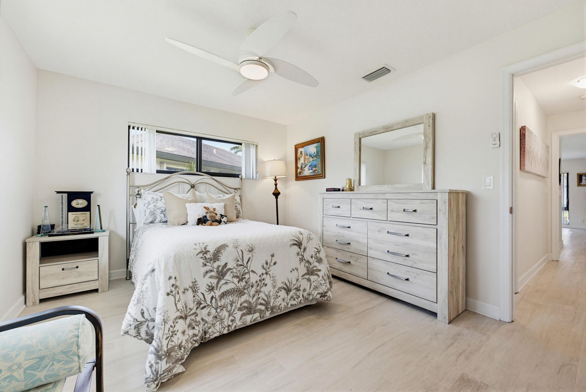 4854 Equestrian Circle, Unit Apt B, Boynton Beach, FL 33436 Photo