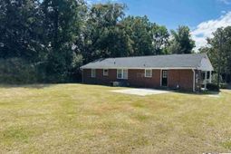 2304 Tifton Dr photo 4