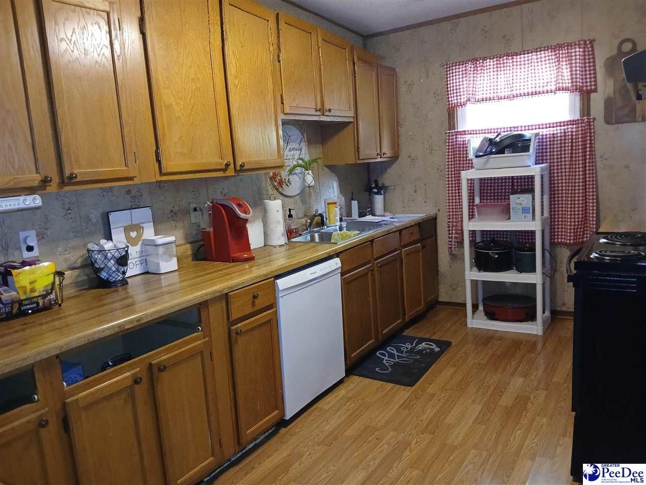 221 Pecan Drive Photo 12