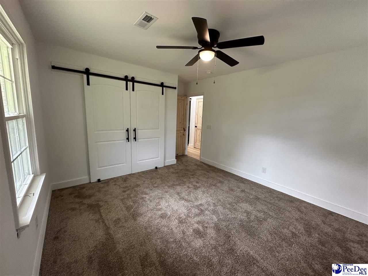 96 Chapman Drive Photo 13