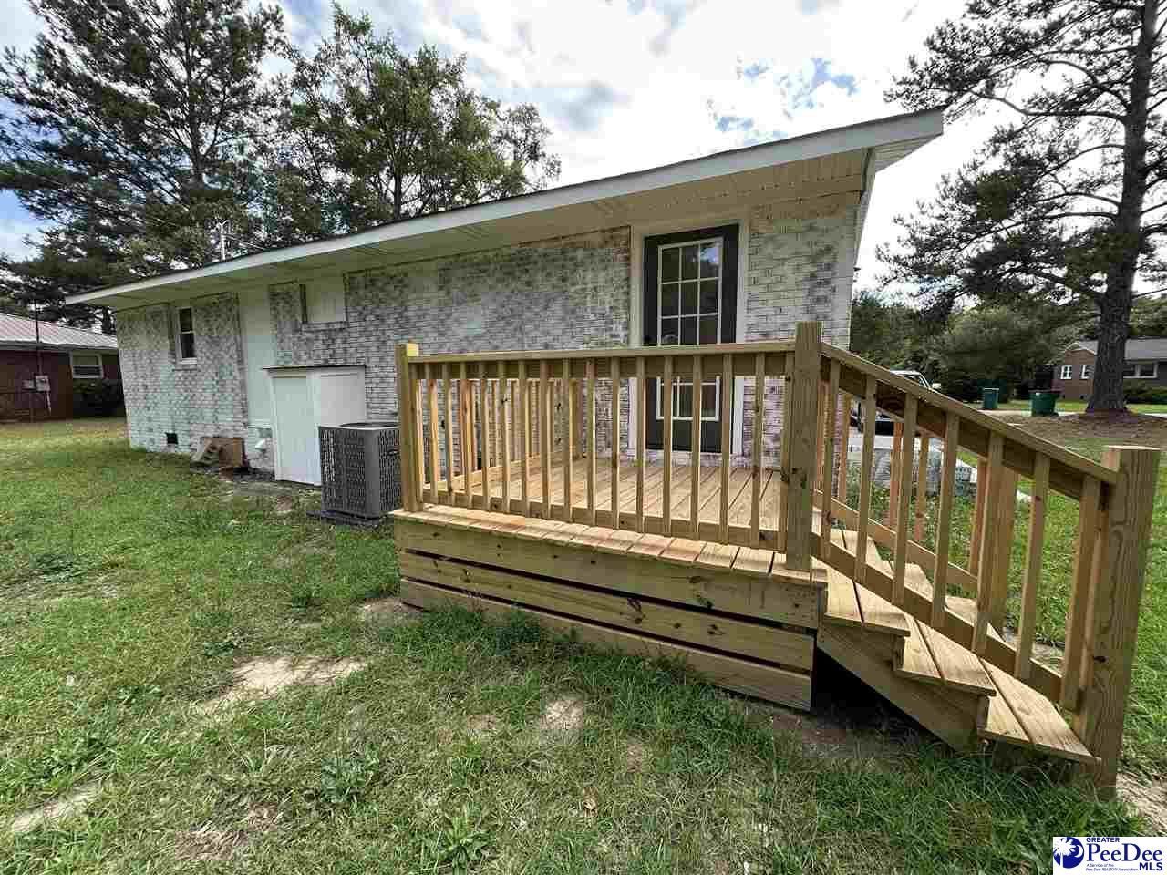 96 Chapman Drive Photo 19