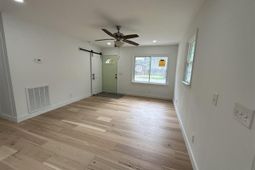 96 Chapman Drive photo 4