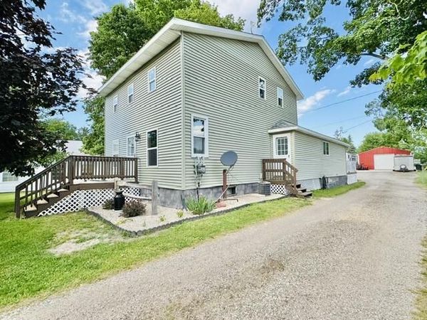 152 N Main Street, Woodland, MI 48897