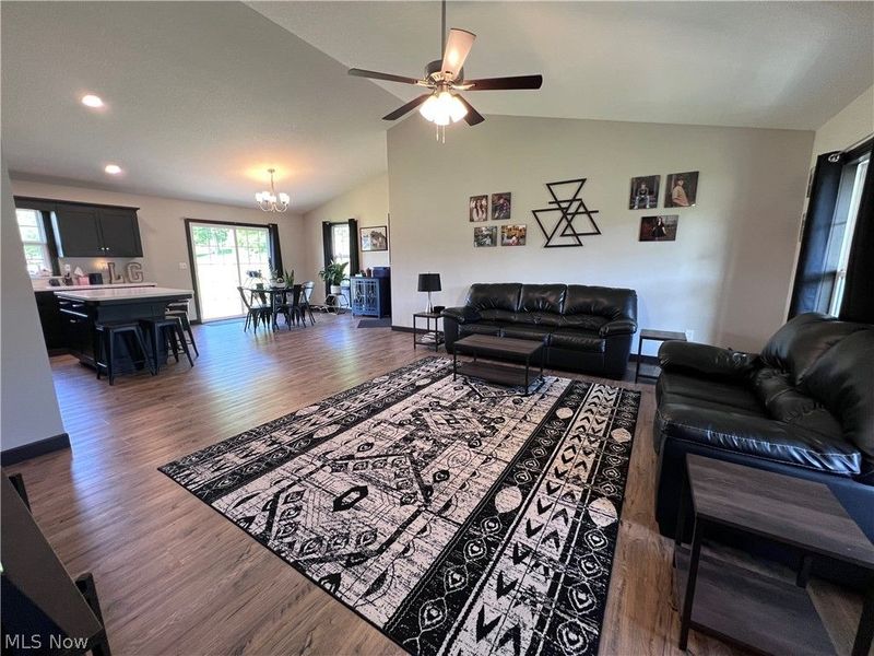131 Sarah Lane, Millersburg, OH 44654 Photo 8