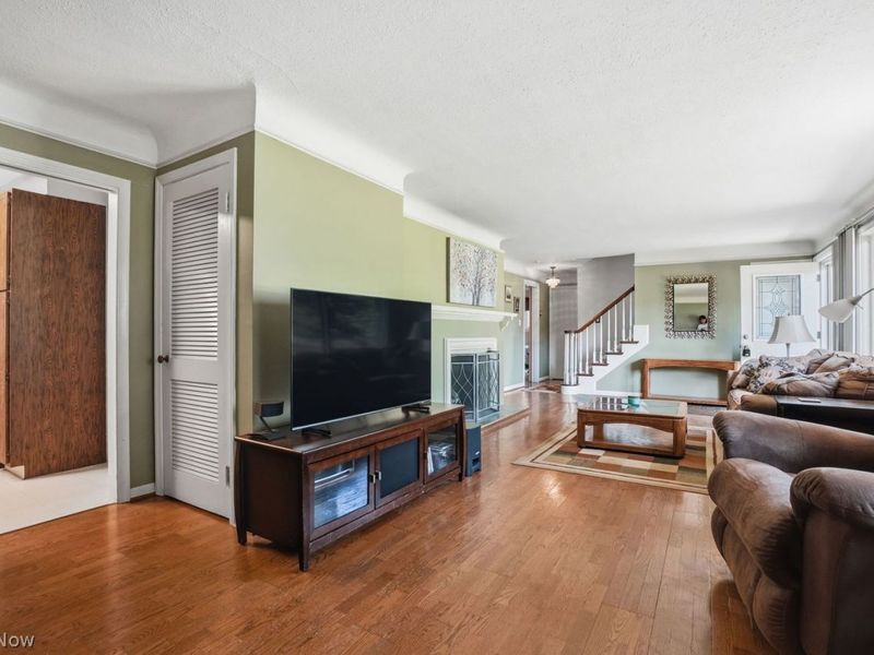8134 Mentor Avenue, Mentor, OH 44060 Photo 5