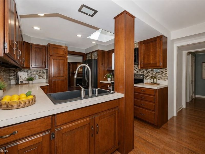 703 N Union Avenue , Salem, OH 44460 Photo 14