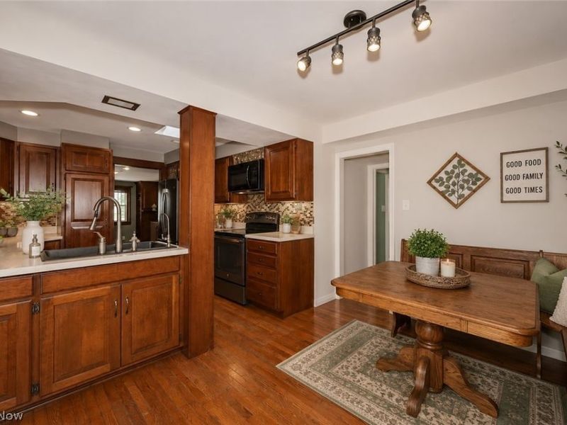 703 N Union Avenue , Salem, OH 44460 Photo 18