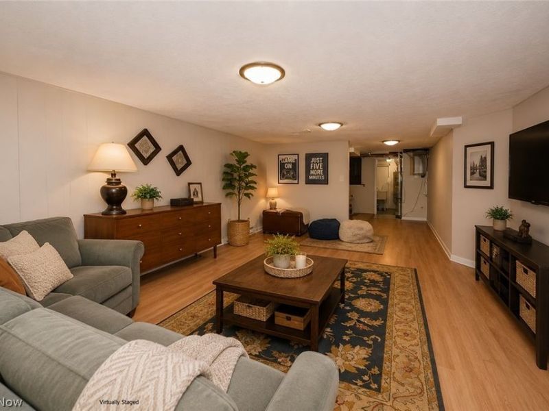 703 N Union Avenue , Salem, OH 44460 Photo 32