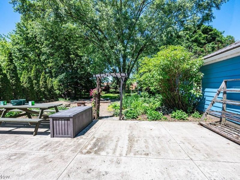 703 N Union Avenue , Salem, OH 44460 Photo 41