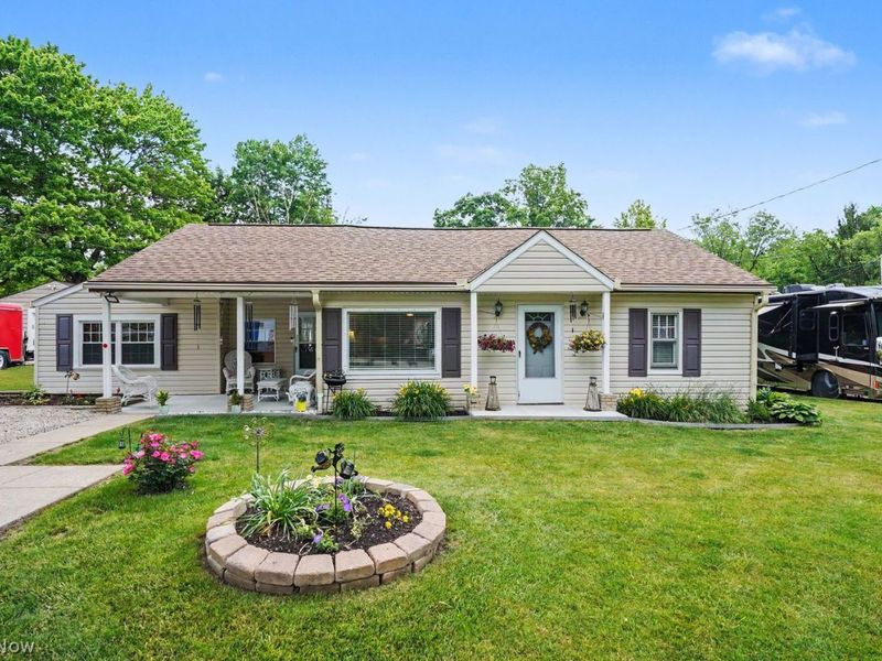 142 Van Evera Road, Tallmadge, OH 44278 Photo 1