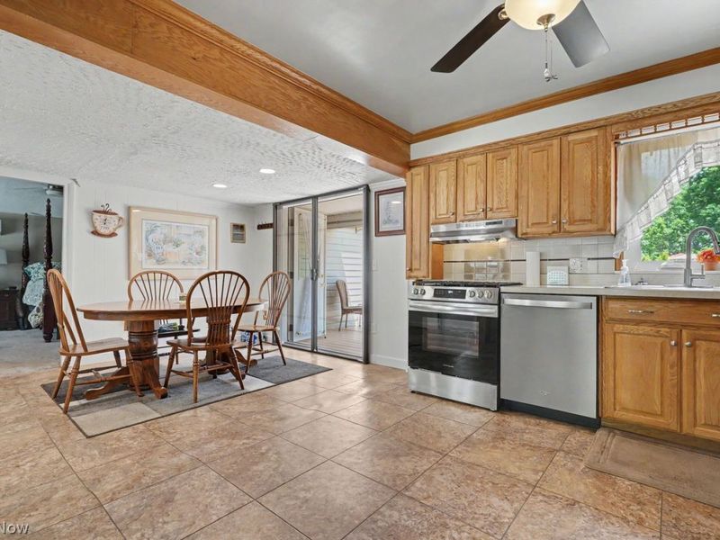 142 Van Evera Road, Tallmadge, OH 44278 Photo 13