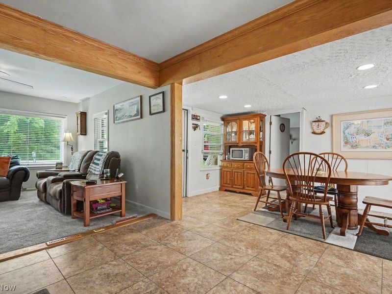 142 Van Evera Road, Tallmadge, OH 44278 Photo 5