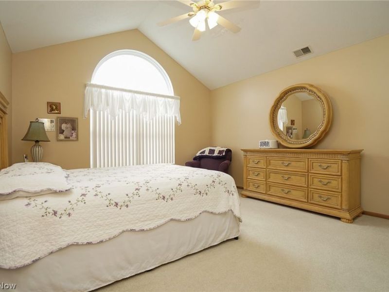 695 E Western Reserve Road, Unit 702, Poland, OH 44514 Photo 20