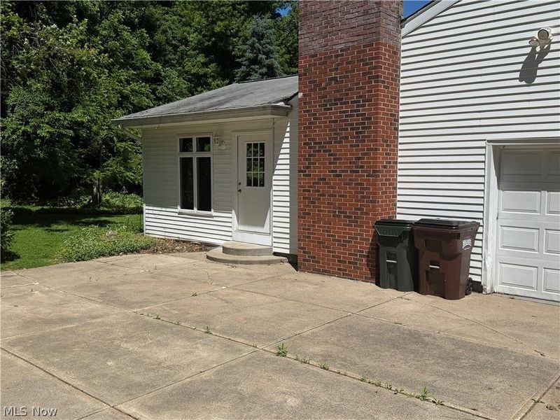 8094 Rolling Brook Road, Northfield, OH 44067 Photo 12