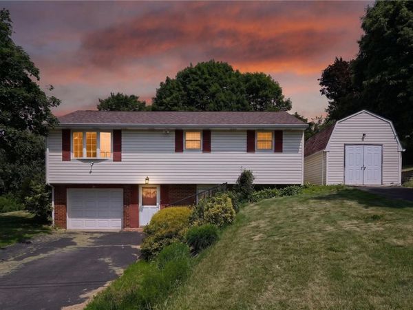 105 Willow Dr , Sarver, PA 16055