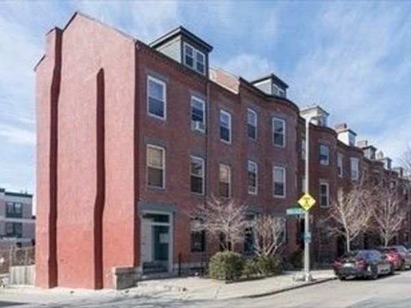200 Northhampton St, Unit 3, Boston, MA 02118