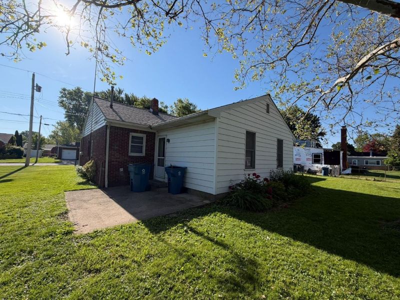 527 Washington Avenue, Huron, OH 44839 Photo 24
