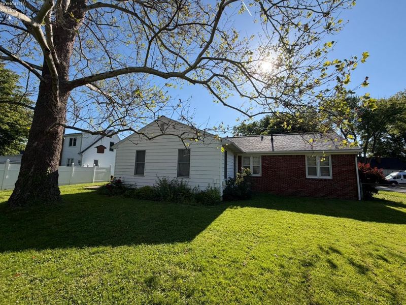 527 Washington Avenue, Huron, OH 44839 Photo 26
