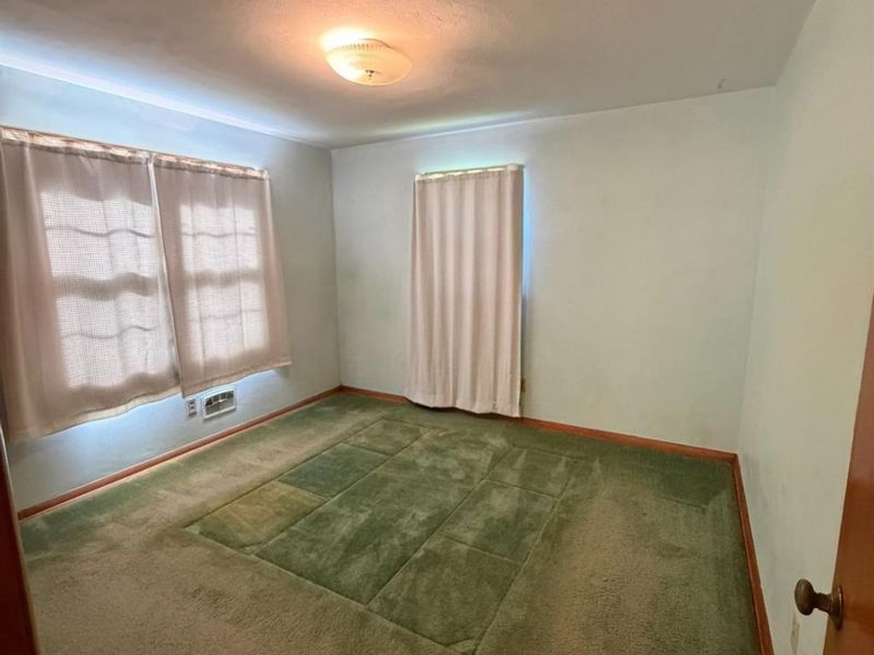 527 Washington Avenue, Huron, OH 44839 Photo 5