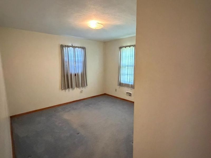527 Washington Avenue, Huron, OH 44839 Photo 7