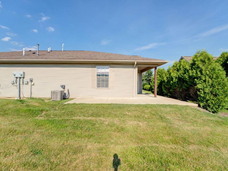 212 Crestwood, Willard, OH 44890 Photo 26