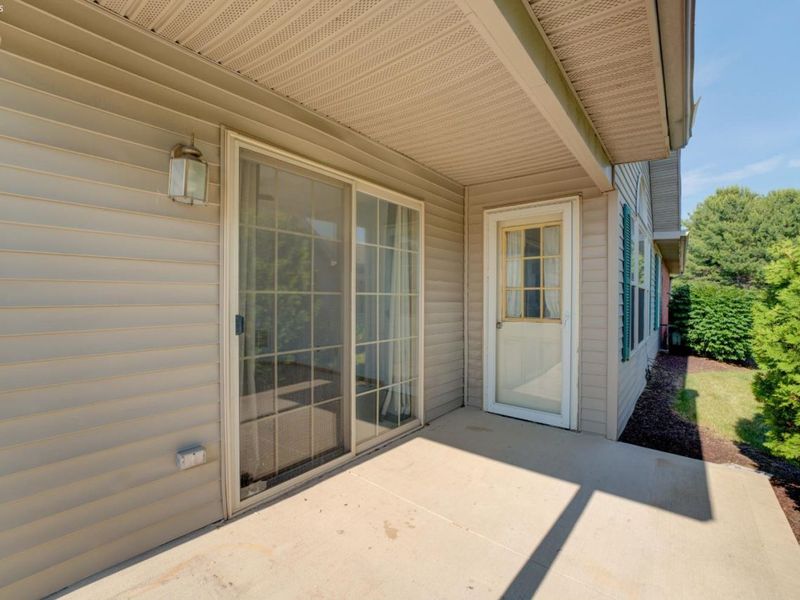 212 Crestwood, Willard, OH 44890 Photo 27