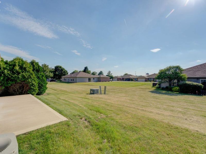 212 Crestwood, Willard, OH 44890 Photo 29
