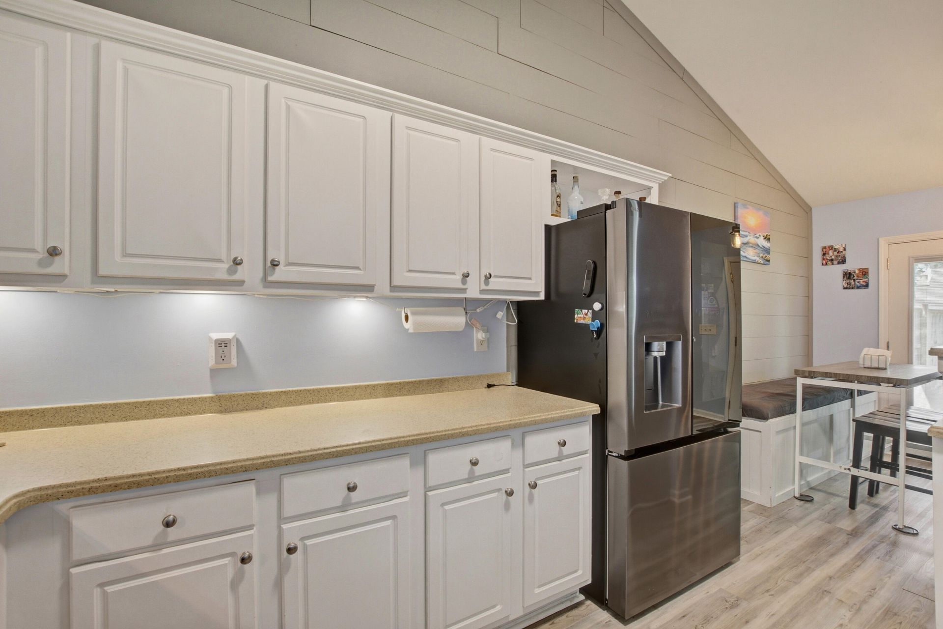 415 Black Horse Road Photo 15