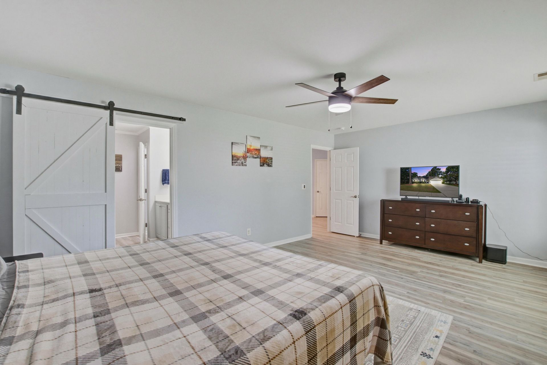 415 Black Horse Road Photo 27