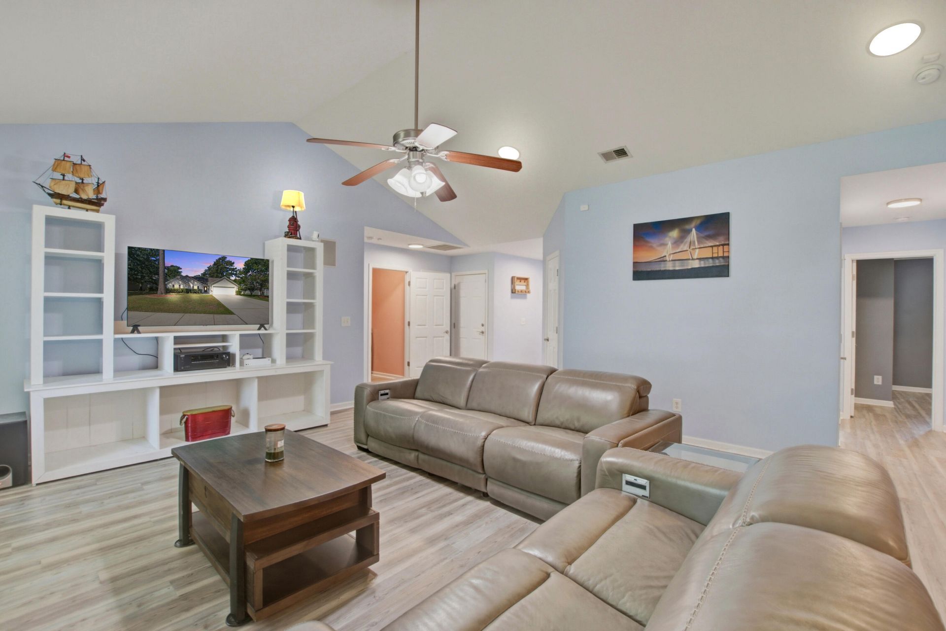 415 Black Horse Road Photo 8