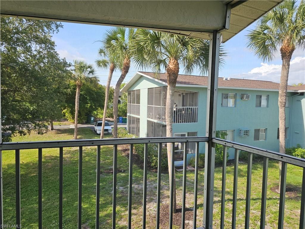 8101 Country Rd , Unit 201, Fort Myers, FL 33919 Photo