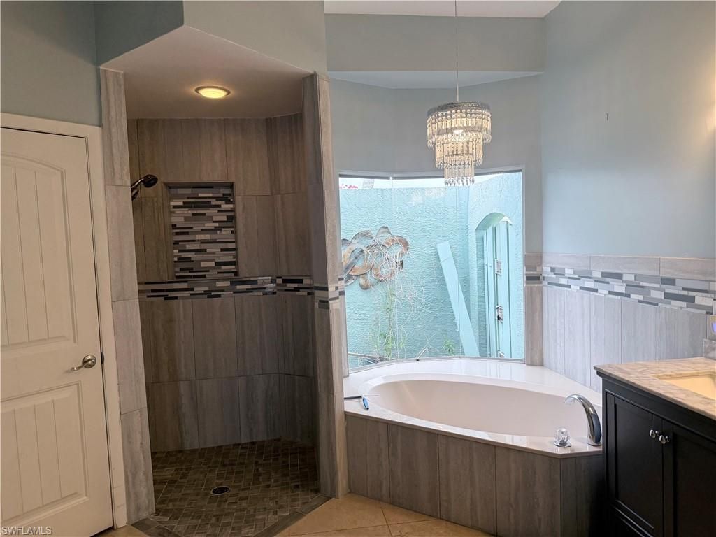 247 SE 6th St, Cape Coral, FL 33990 Photo