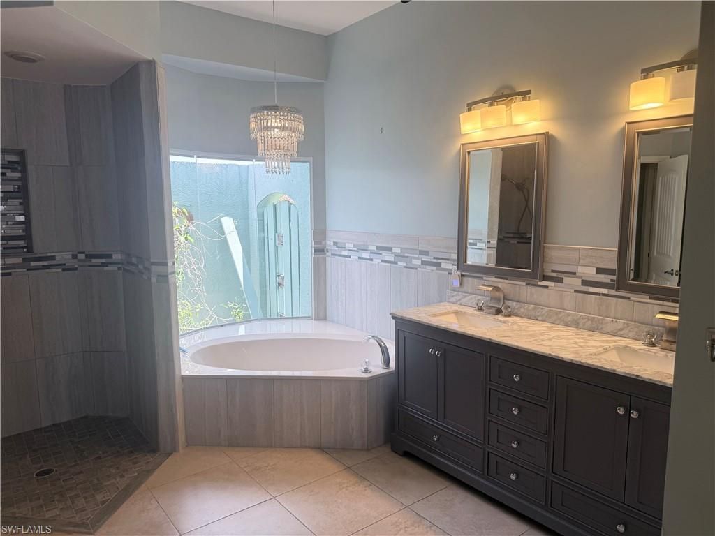 247 SE 6th St, Cape Coral, FL 33990 Photo