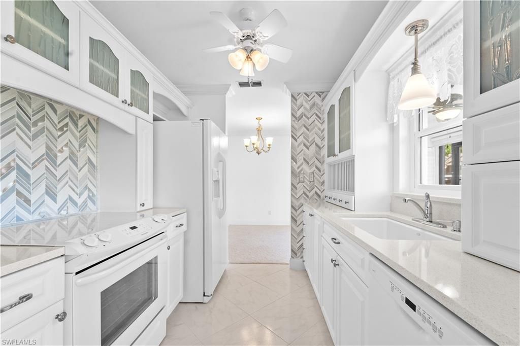 8382 Charter Club Cir , Unit 4, Fort Myers, FL 33919 Photo