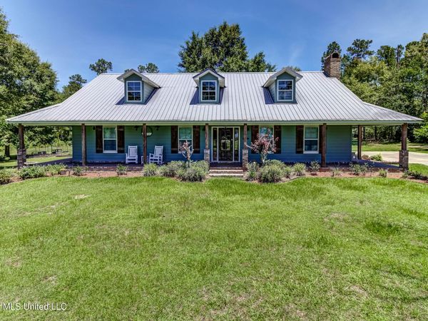 17242 E Spring Lake Drive, Vancleave, MS 39565