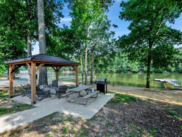 242 COUNTY ROAD 307, Cullman, AL 35057