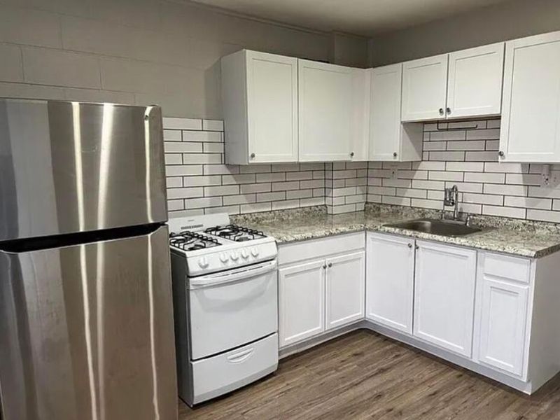 317 Clarendon Avenue, Columbus, OH 43223 Photo 1