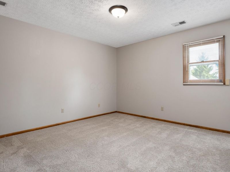 488 Green Meadows Drive W, Powell, OH 43065 Photo 29