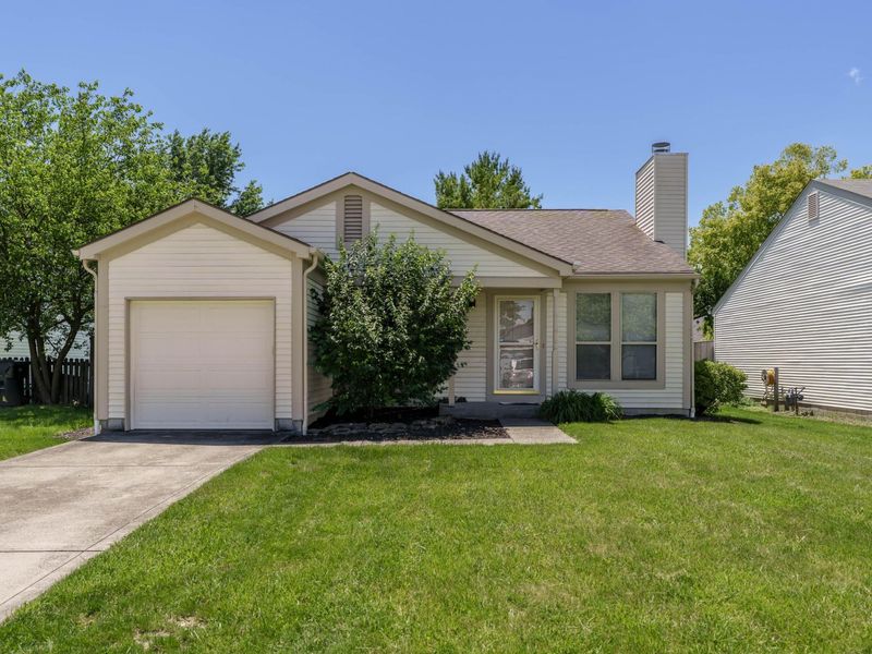 1953 Starbridge Court , Columbus, OH 43235 Photo 1