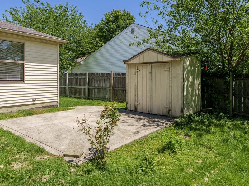 1953 Starbridge Court , Columbus, OH 43235 Photo 32