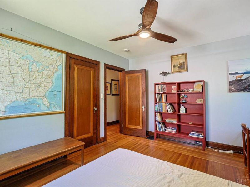 1649 Robinson Circle, Cincinnati, OH 45223 Photo 20