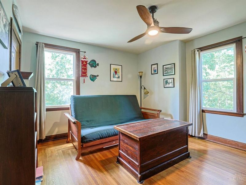1649 Robinson Circle, Cincinnati, OH 45223 Photo 21
