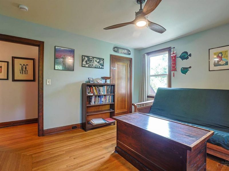 1649 Robinson Circle, Cincinnati, OH 45223 Photo 22