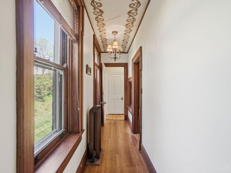3892 Clifton Avenue, Cincinnati, OH 45220 Photo 59