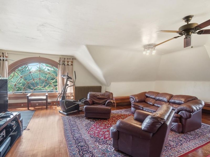 3892 Clifton Avenue, Cincinnati, OH 45220 Photo 70