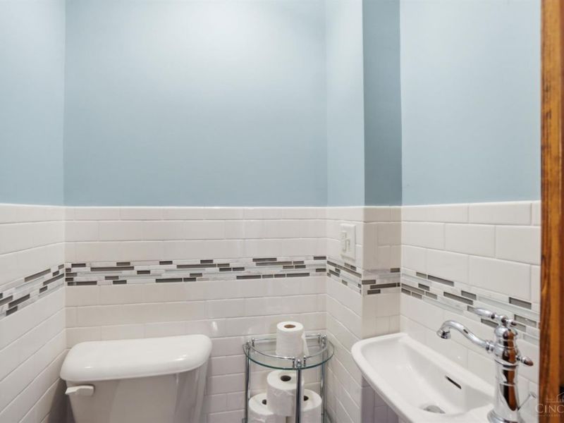 3892 Clifton Avenue, Cincinnati, OH 45220 Photo 72