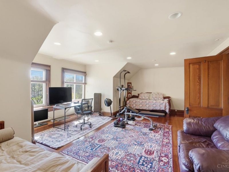 3892 Clifton Avenue, Cincinnati, OH 45220 Photo 73