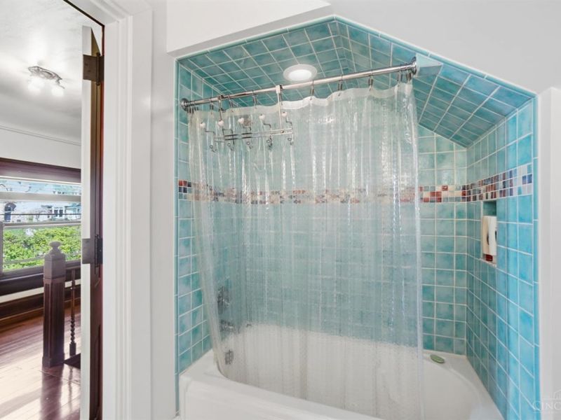 3892 Clifton Avenue, Cincinnati, OH 45220 Photo 76