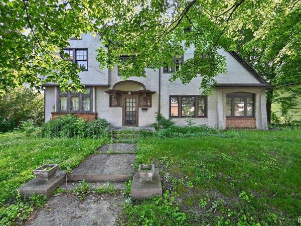 608 N Michigan Street, Plymouth, IN 46563